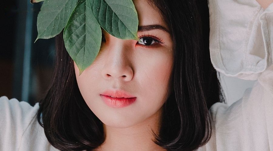 tướng phụ nữ nhân trung sâu