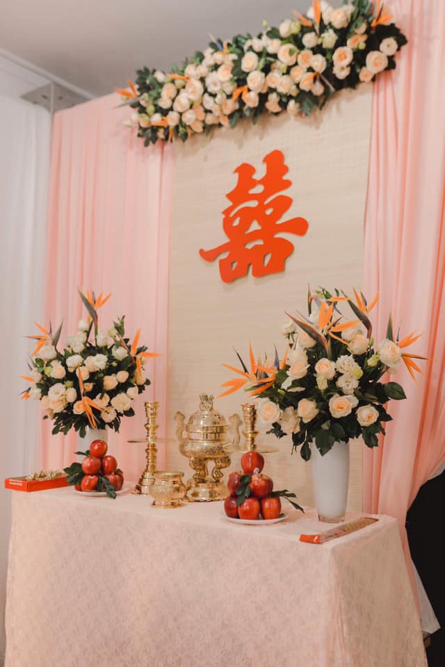 Các mẫu trang trí bàn thờ gia tiên ngày cưới 2