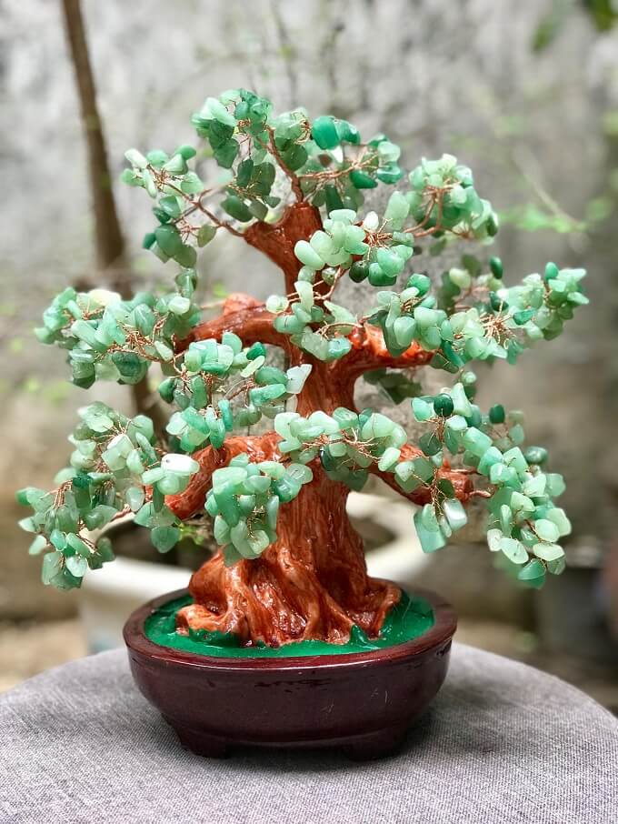 cây tiền bằng đá thạch anh