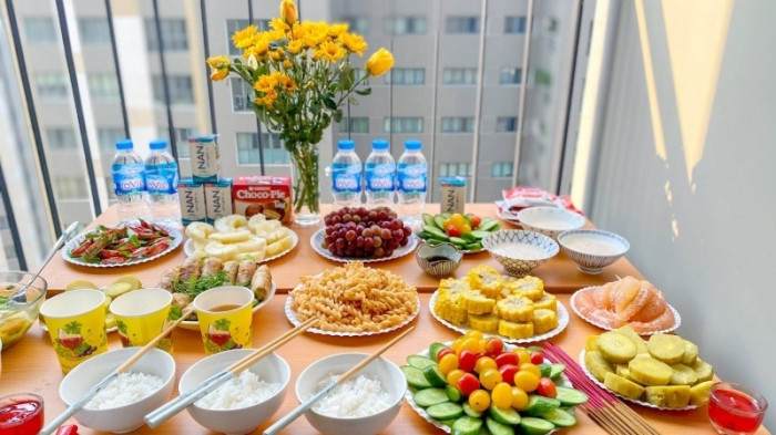 Bày biện mân cúng Chúng sinh sao cho đúng/