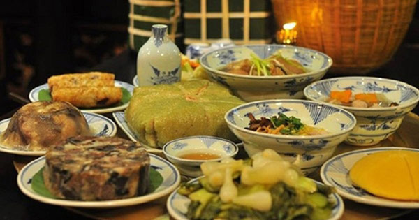Gia chủ nên sắp xếp lễ vật theo thứ tự tránh đặt lộn xộn, rối mắt