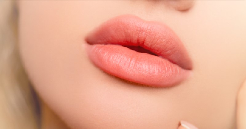 Xem tướng phụ nữ có tướng môi dày