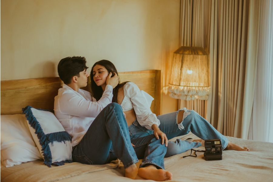 1. Lý giải ý nghĩa của giấc mơ 'mơ thấy mình ân ái' 1