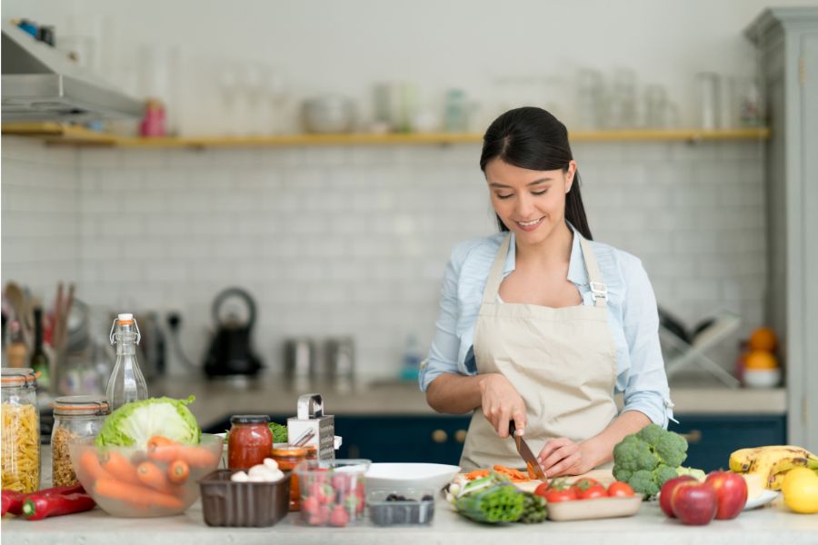 Mơ thấy đang nấu ăn